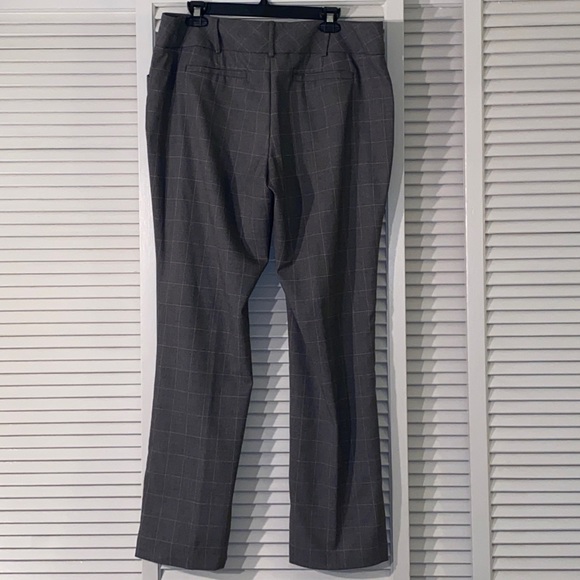 NY&Co Gray Glenn Plaid Pant Perfect for Work - Picture 4 of 6